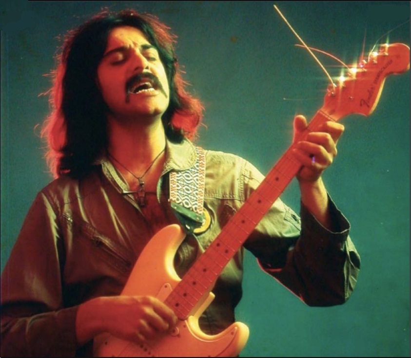 کوروش یغمایی